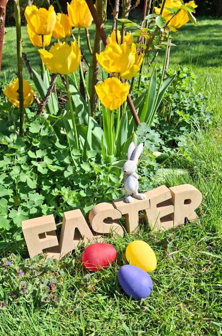 [Frohe Ostern]